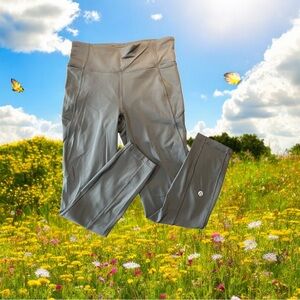 lululemon Align High-Rise Crop 23", size 6